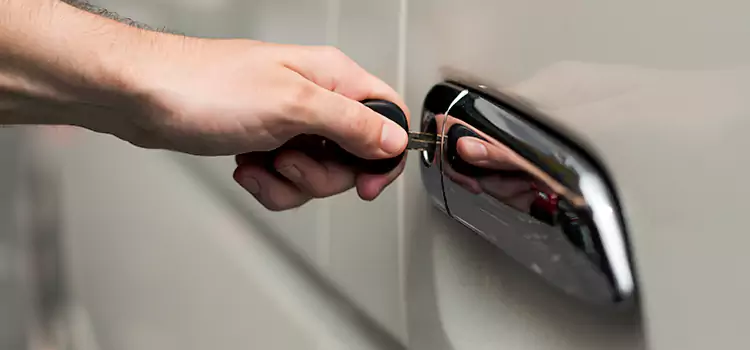Why Choose Our Auto Locksmith Team in Wichita, KS?